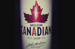 Cerveza Molson Canadian
